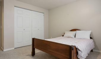 527 SW Forest Grove Dr, Bend, OR 97702