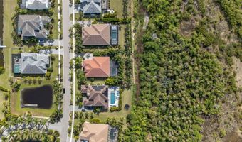 830 MANNS HARBOR Dr, Apollo Beach, FL 33572