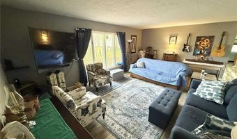 6424 Walrath Cir, Ashtabula, OH 44004