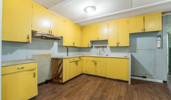 418 Lihi St, Kahului, HI 96732