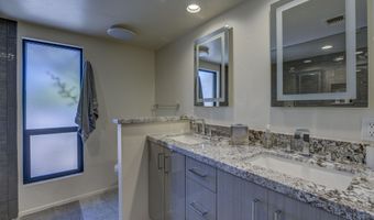 1049 N BOULDER Dr, Carefree, AZ 85377