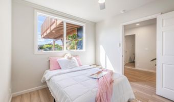 180 Hoomoku St, Kahului, HI 96732