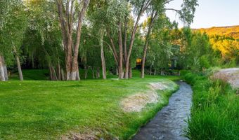 102 Evans Rd 104, Basalt, CO 81621