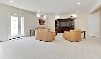 21264 FAIRHUNT Dr, Ashburn, VA 20148