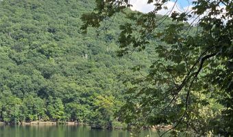 Shoreline Road 107, Badin Lake, NC 28127
