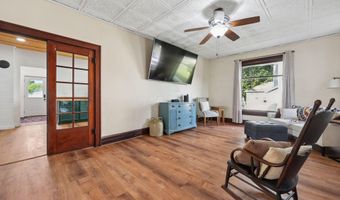107 W High St, Ashley, OH 43003