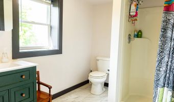 127 Swan Lake Ave, Belfast, ME 04915