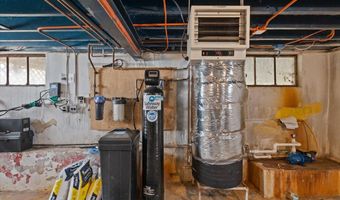 1418 Winaki Trl, Algonquin, IL 60102