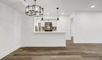 3307 WYNDHAM Cir 2157, Alexandria, VA 22302