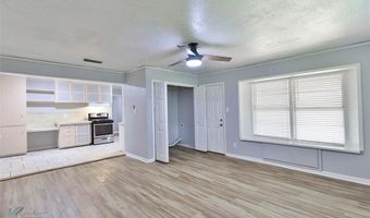 726 Woodlawn Dr, Abilene, TX 79603
