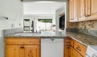 5249 Colodny 8, Agoura Hills, CA 91301