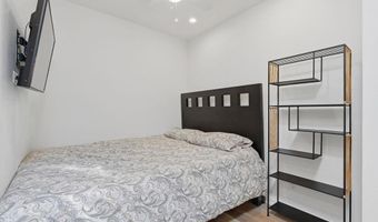 2202 Greenbrier Dr, Oceanside, CA 92054