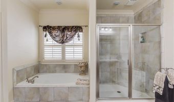 10853 Enclave Ln, Alpharetta, GA 30022