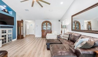 403 FLAMINGO Dr, Apollo Beach, FL 33572