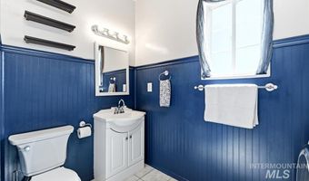 806 W Logan St, Caldwell, ID 83605