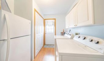 141 8th St, Avalon, NJ 08202