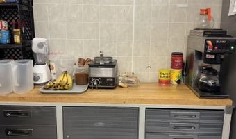 304 S Market St, Alton, MO 65606