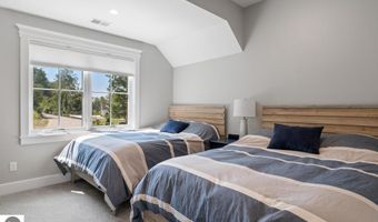 9214 Myrtle Ln, Alden, MI 49612