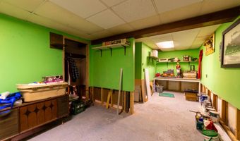 148 Eastern Ave, Augusta, ME 04330