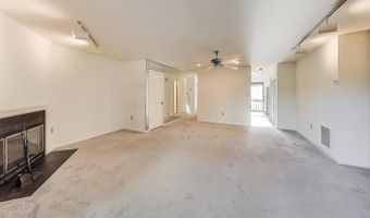 16 DUDLEY Ct 7, Bethesda, MD 20814