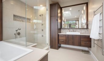 307 Windy Crest Dr, Ann Arbor, MI 48105