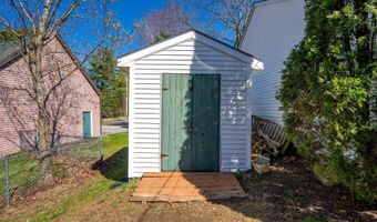 1712 Hotel Rd, Auburn, ME 04210