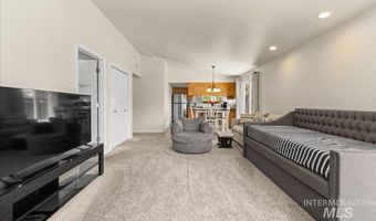 10880 W Albany St, Boise, ID 83713