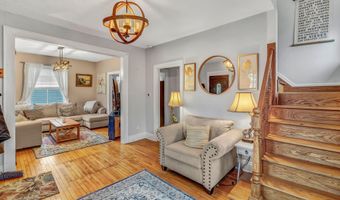 152 Lake St, Auburn, ME 04210