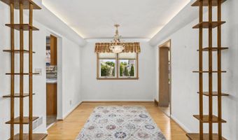 2627 W HEATHER Ave, Appleton, WI 54914