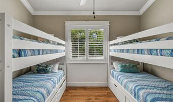 612 FERN St, Anna Maria, FL 34216