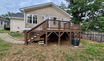 19 Broadview Dr, Asheville, NC 28803