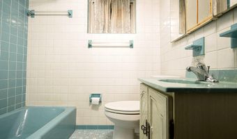 229 DUMBARTON Rd, Baltimore, MD 21212