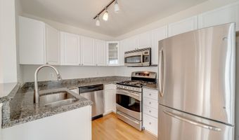 4656 KIRKLAND Pl, Alexandria, VA 22311