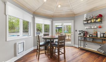 1126 Timber Climb Dr, Avon, IN 46123