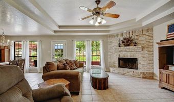 1810 Burr Oak, Adkins, TX 78101