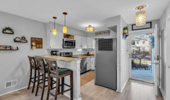 13 B Emerald Dr B, Barnegat, NJ 08005