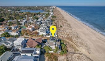2 CHICAGO St, Dewey Beach, DE 19971