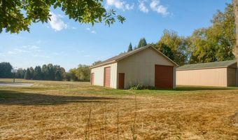 19070 33 Mile Rd, Armada, MI 48005