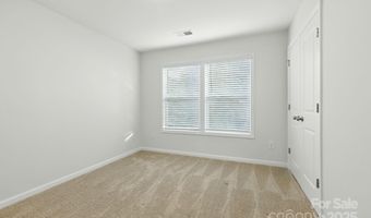 607 Santa Clara Dr, Asheville, NC 28806