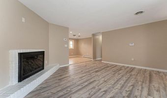 34 Bell St, Bayville, NJ 08721