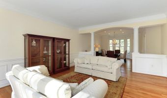 3706 RUST Rd, Annandale, VA 22003
