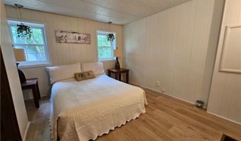 41 Park Ln, Coventry, RI 02816