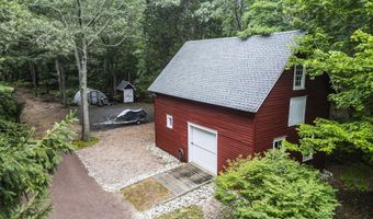99 Holly Ln, Bayville, NJ 08721