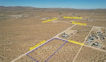 1 Cathedral Dr, Apple Valley, CA 92307