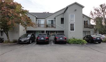 10 East St 205, Cranston, RI 02920