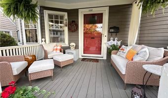 172 Bluff Ave, Cranston, RI 02905