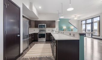 120 Twin Steeples Cir NE Unit 315, Dyersville, IA 52040