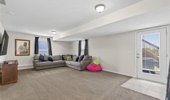 6994 141st St, Basehor, KS 66007