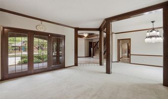 8204 Brownsville Ln, Bethany, OK 73008