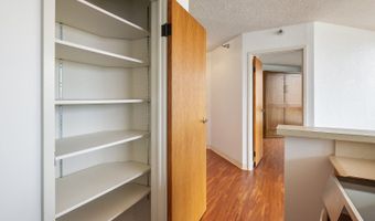 300 Wai Nani Way II2411, Honolulu, HI 96815